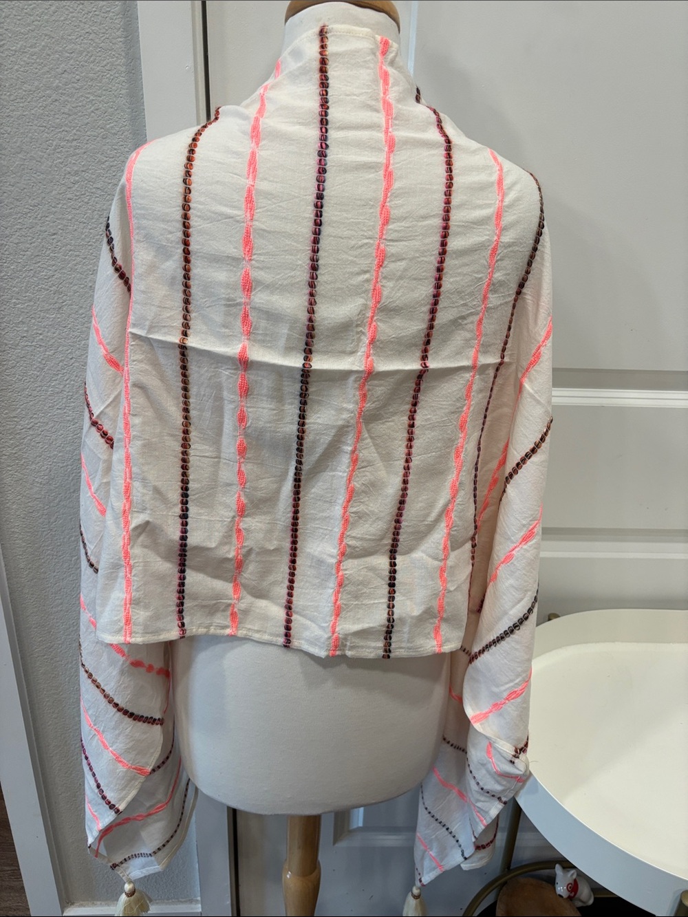 NWT J. Jill Ivory Wrap with Neon Pink & Brown Trim